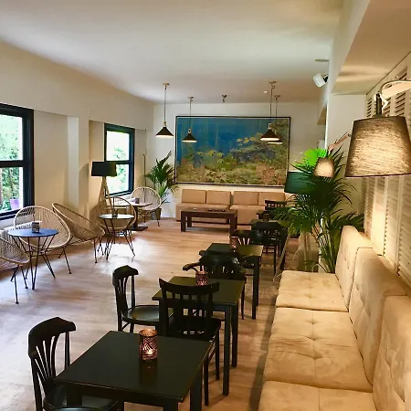 Miramar Otel 2*